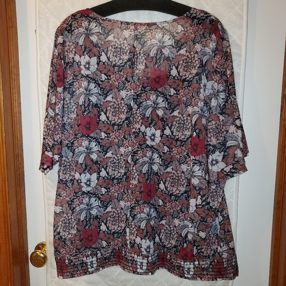 2x Maurice's Floral Semi-sheer 3/4 Sleeve Top Blouse - Picture 2 of 7